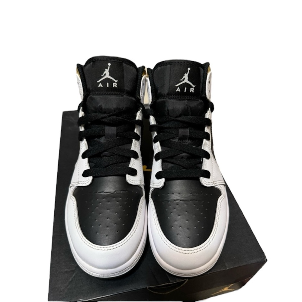 ❌SOLD❌Air Jordan 1 MID 🔥 - Picture 3 of 6